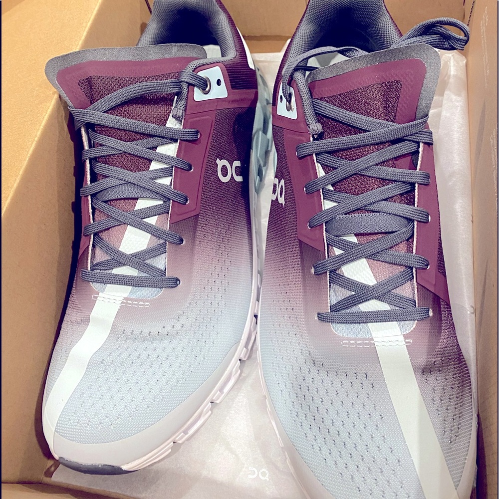 Cloud flow Mulberry Running Shoes